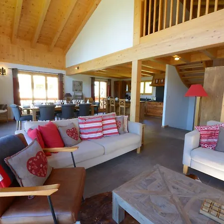 Chalet Lawrence - Four Bedroom *